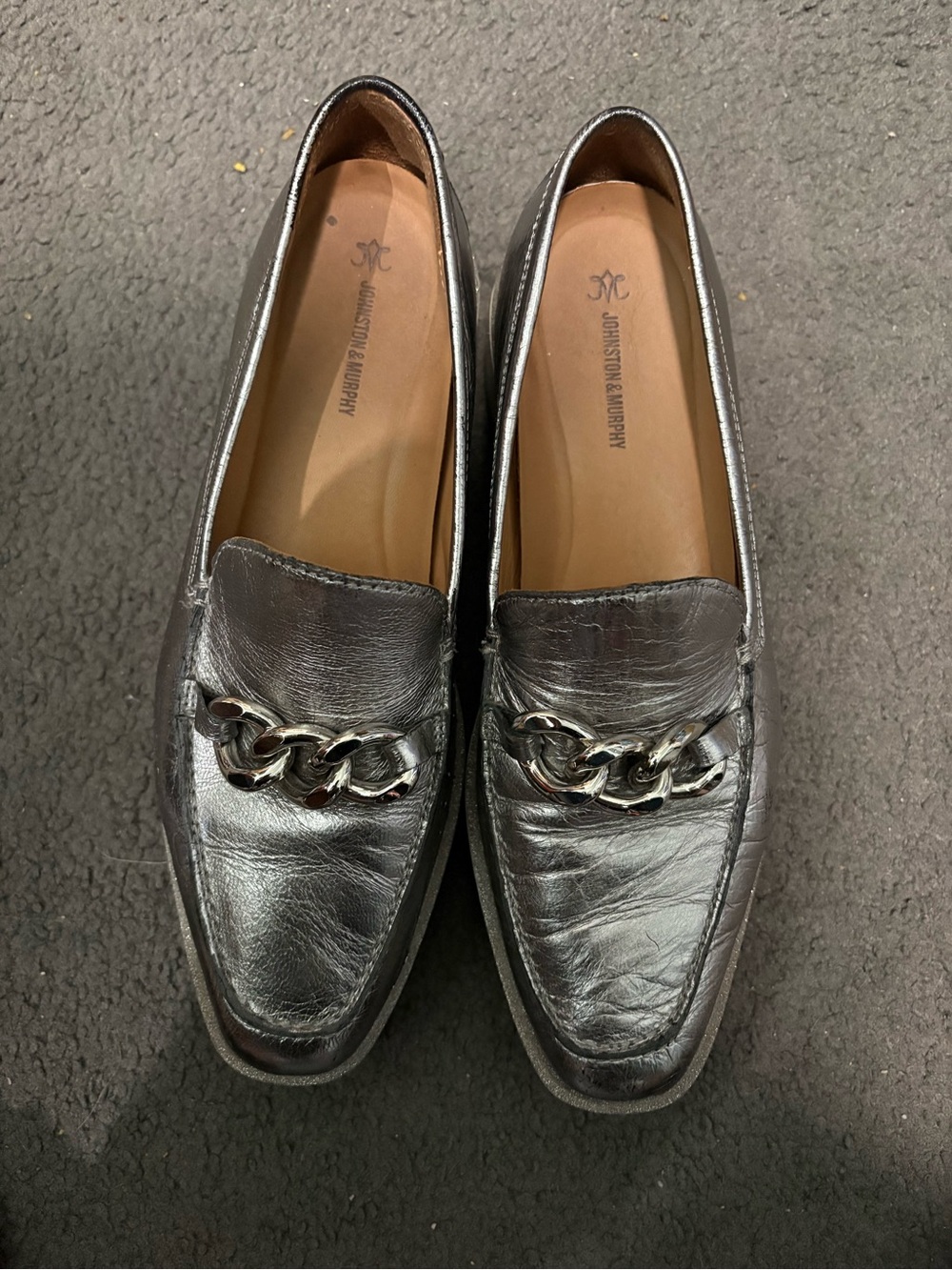 Johnston & Murphy women’s  Silver Metallic Chain-Link Loafers
